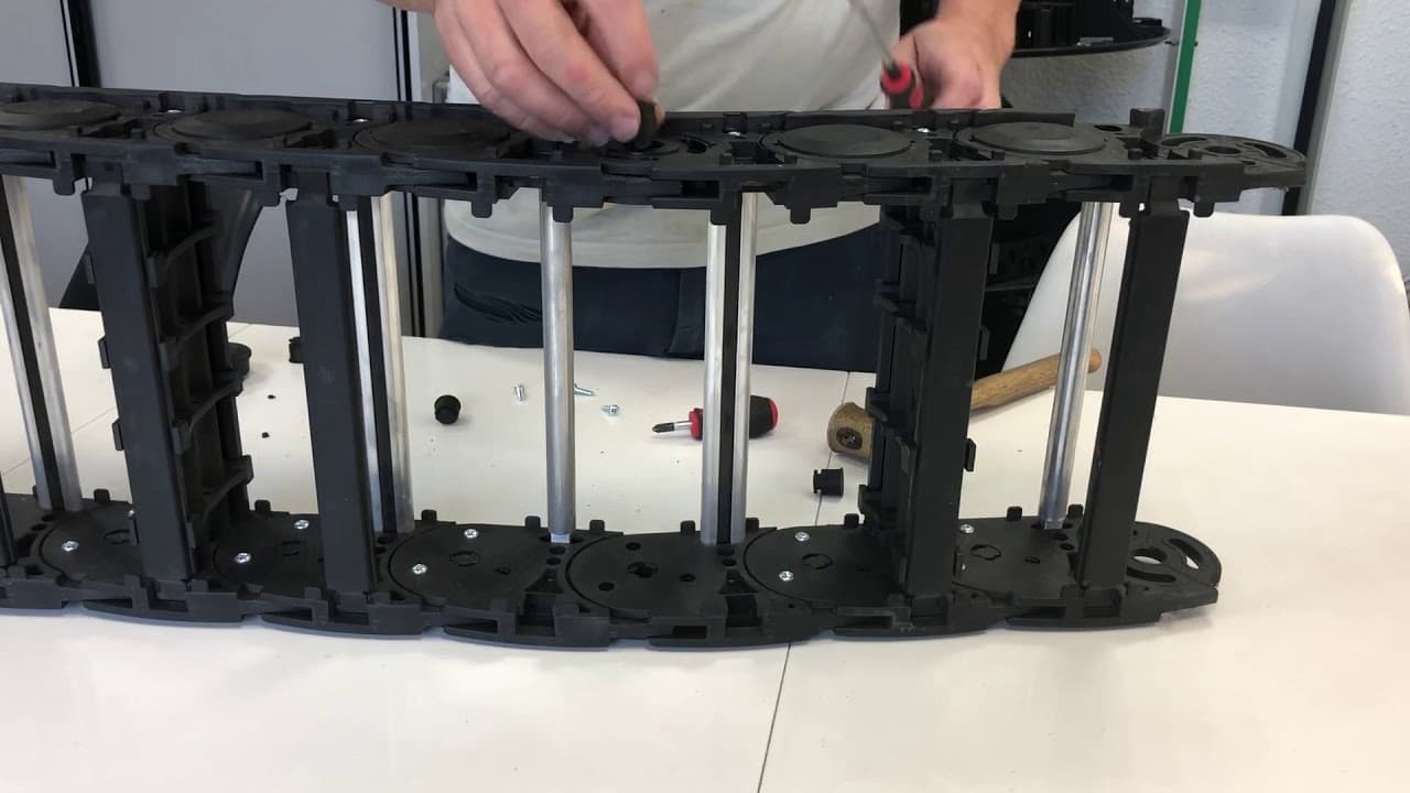 DECRIL 9210 TECHNICHAIN assembling